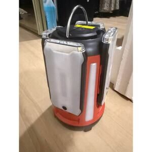 Coleman Quad Pro 800L LED Lantern w/ Detachable Panels